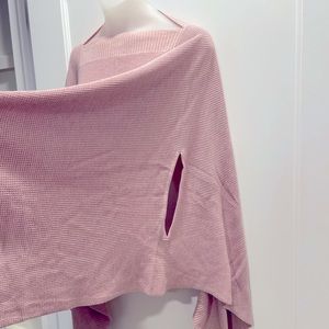 Lulu lemon women’s forward flow cape shawl pink os